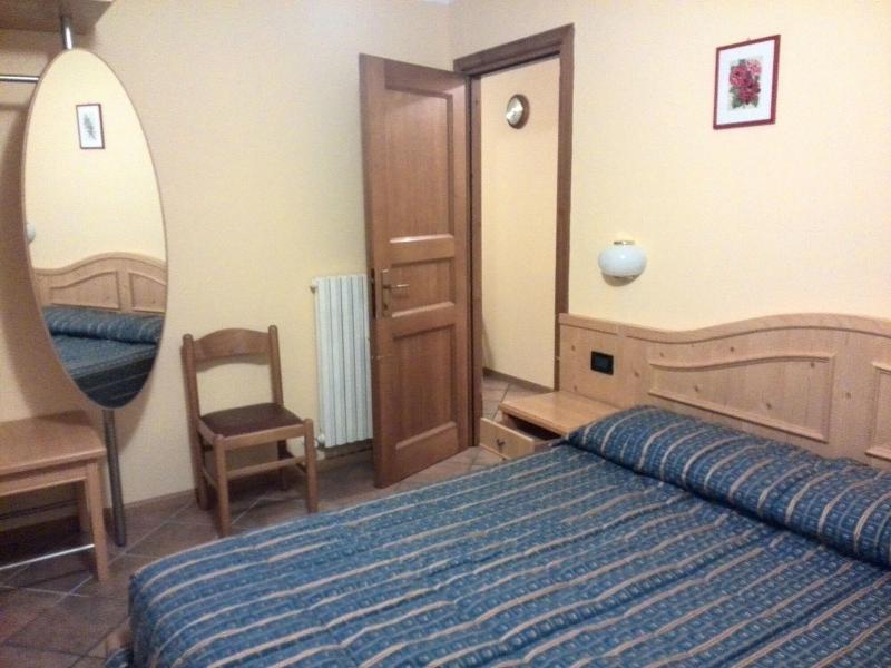 Olimpia Hotel - Oda
