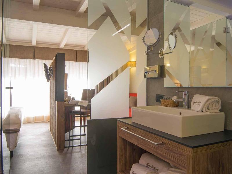 Olimpia Hotel - Oda