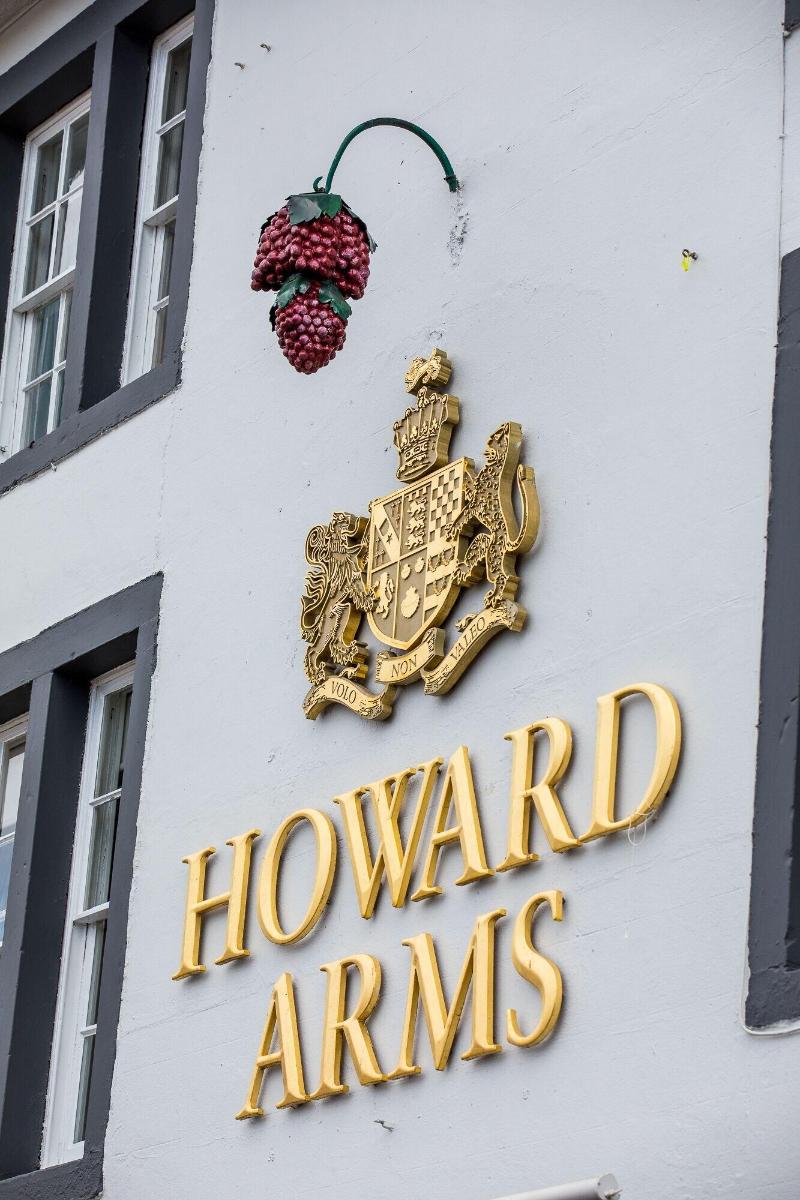 Howard Arms - Genel
