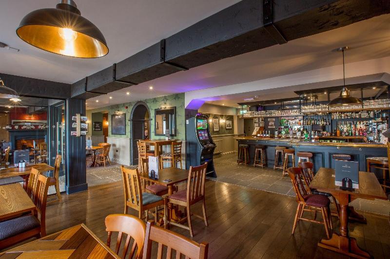 Howard Arms - Restoran