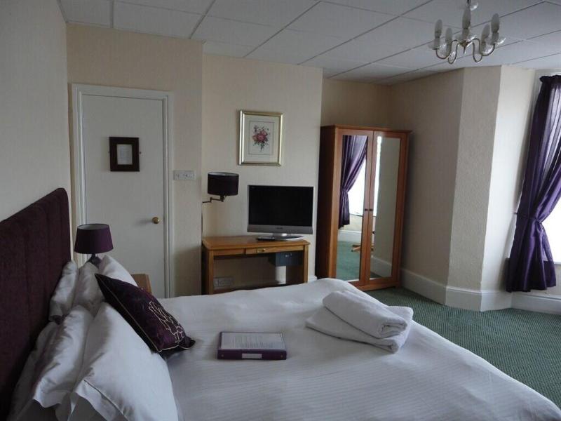 Albert And Victoria Hotel - Oda