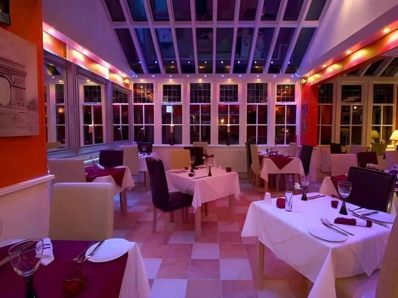 Albert And Victoria Hotel - Restoran