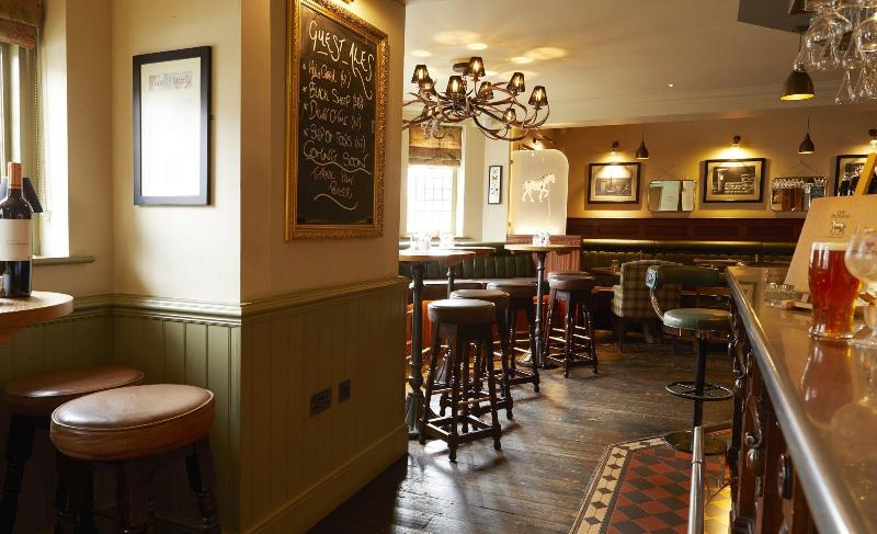 The Plough Scalby - Bar