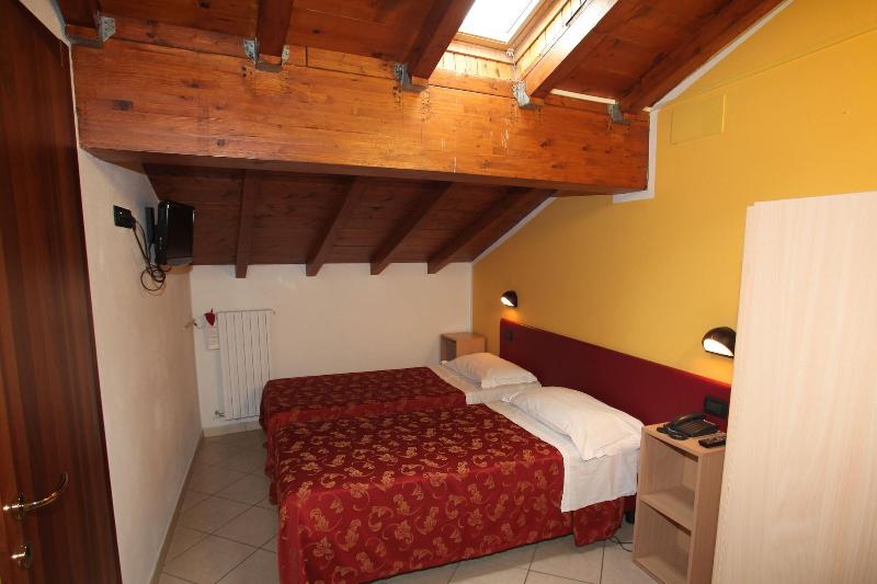 Hotel Mantegna Stazione - Oda