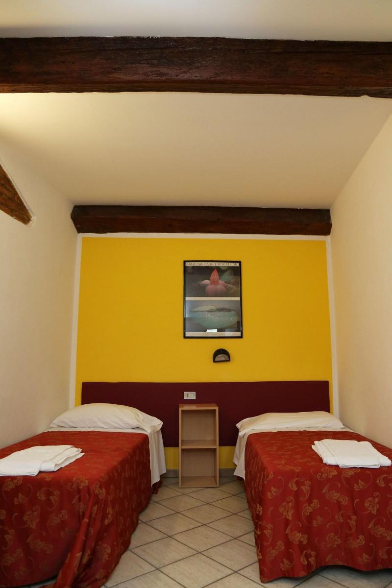 Hotel Mantegna Stazione - Oda