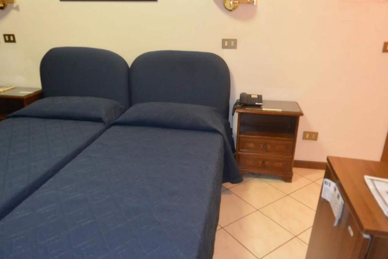 Hotel Italia - Lobi
