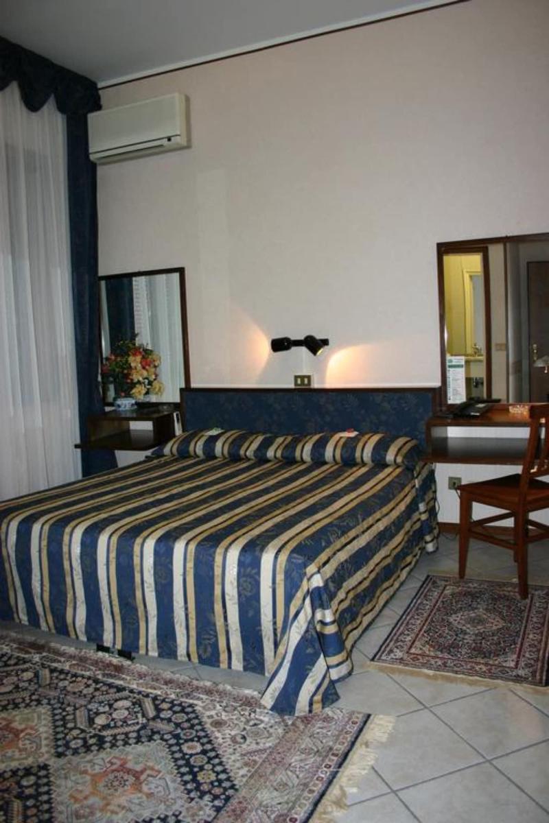 Hotel Italia - Oda