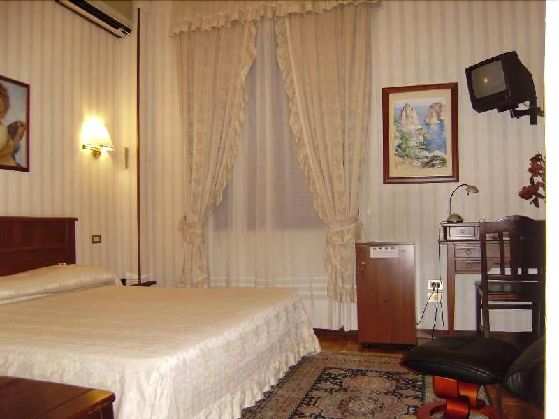 Hotel Italia - Oda