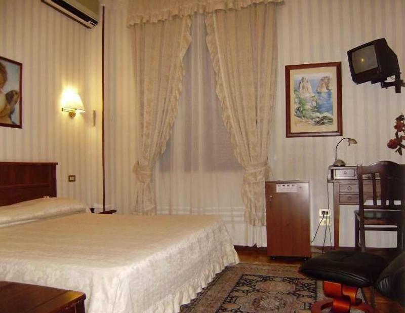 Hotel Italia - Oda