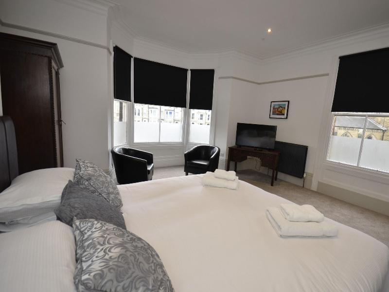 The Chapel House Hotel - Oda