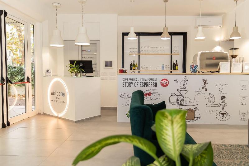 Meg Lifestyle Hotel - Lobi