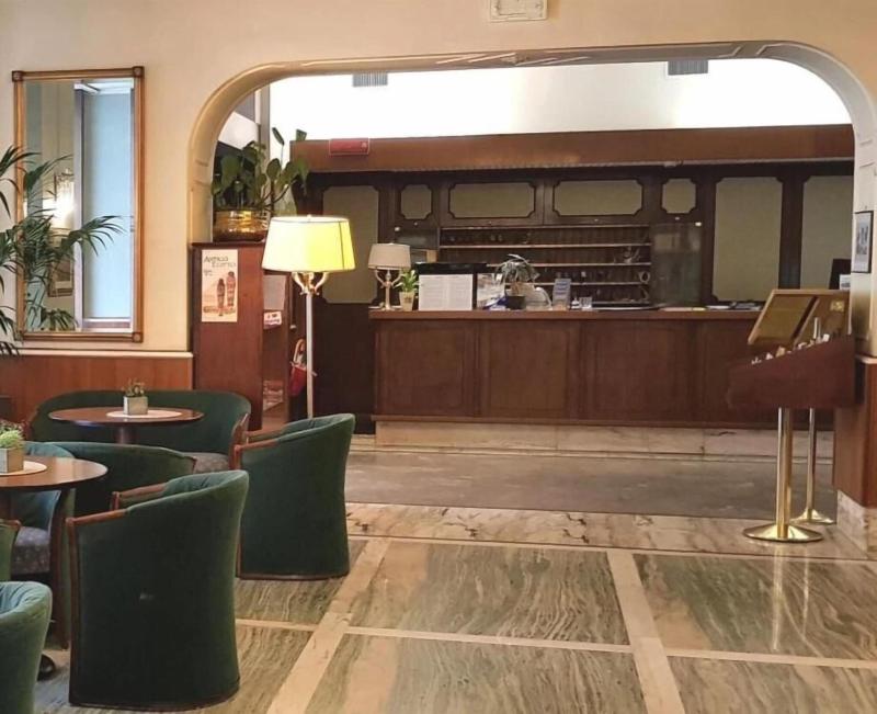 Hotel Milano - Lobi