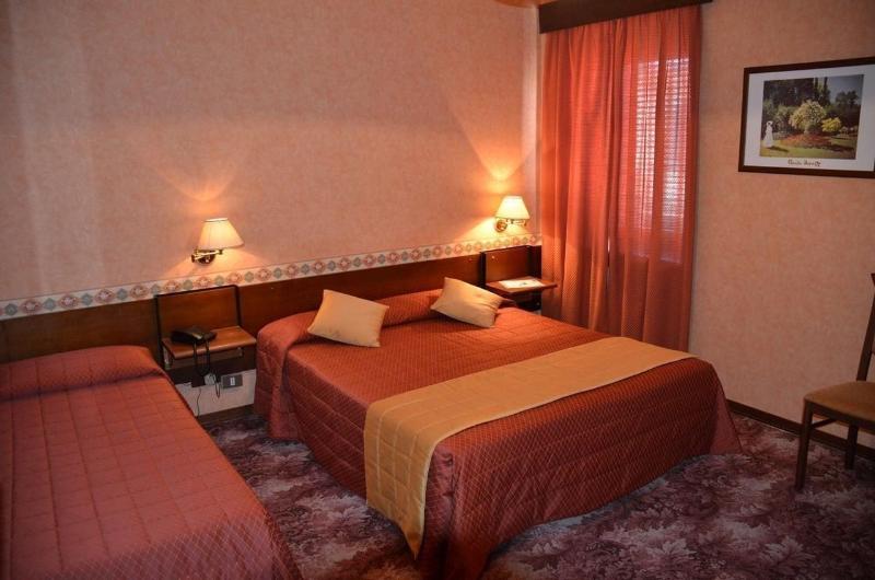 Hotel Milano - Oda