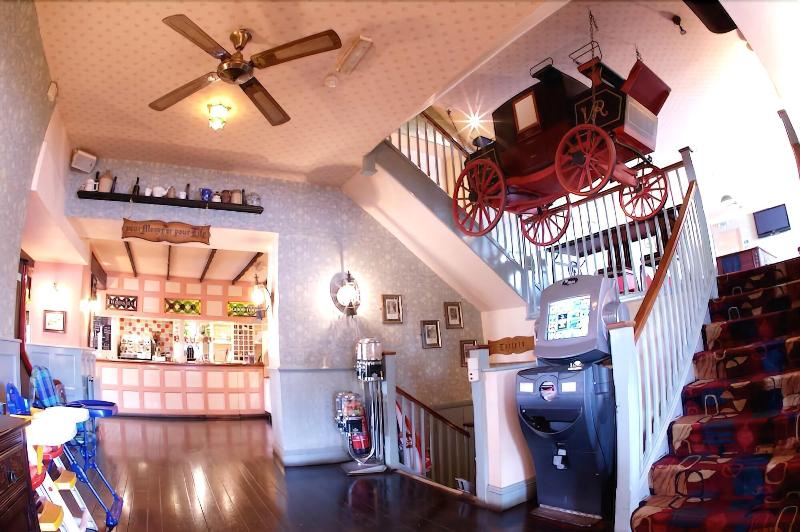 Relaxinnz The Highwayman Inn - Lobi