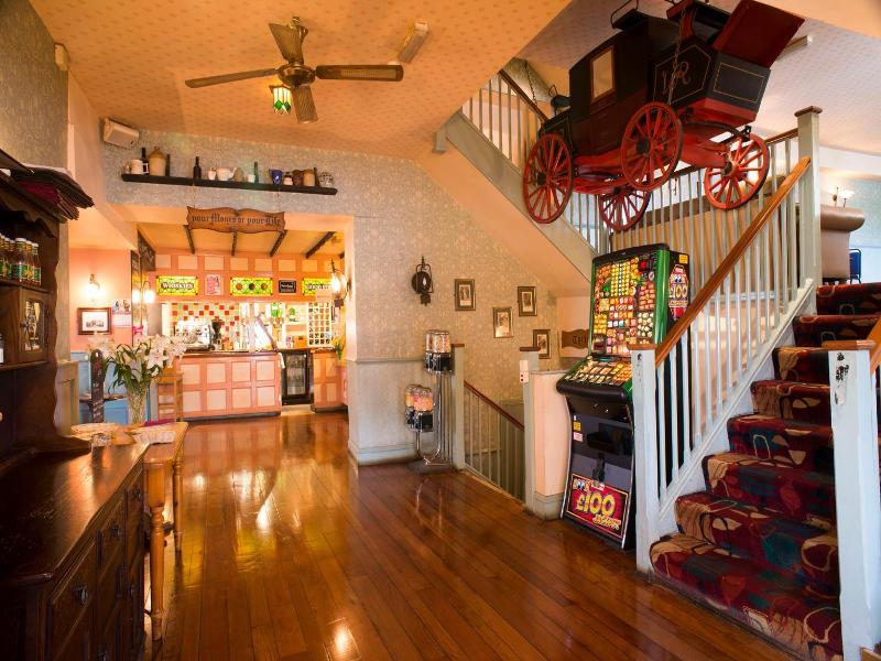 Relaxinnz The Highwayman Inn - Genel