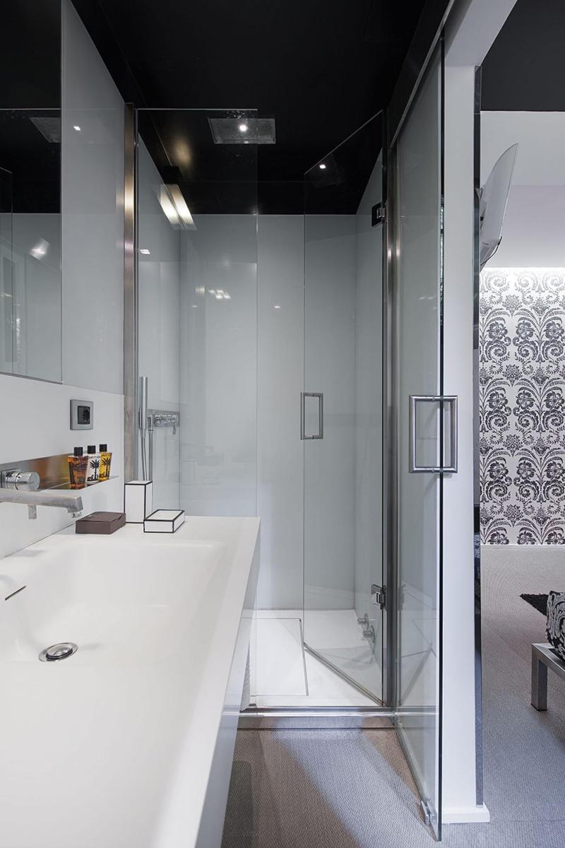 Charming House Iqs - Oda