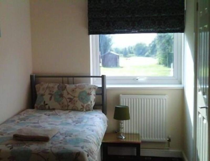 London Heathrow Guesthouse - Oda