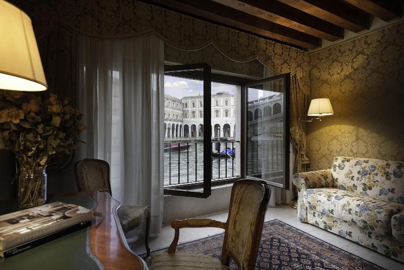 Hotel Al Ponte Antico - Oda