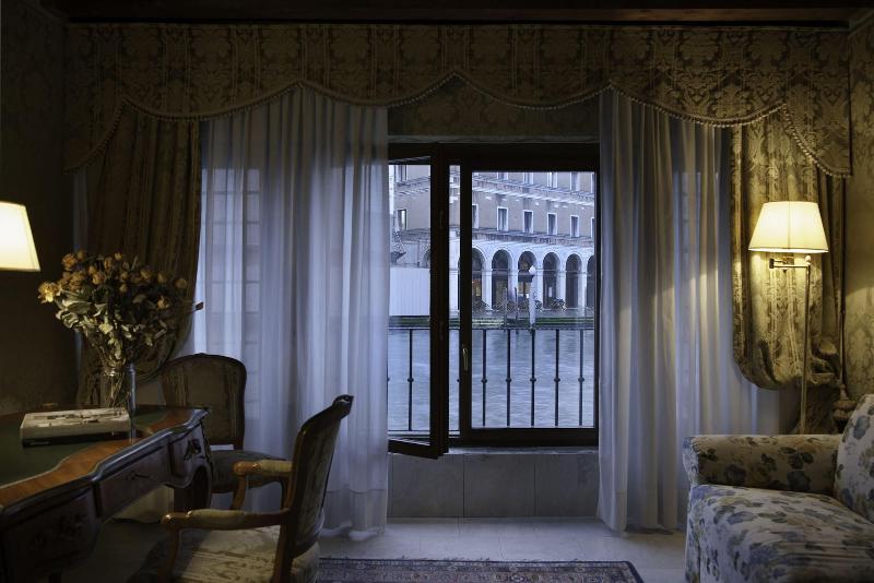 Hotel Al Ponte Antico - Oda