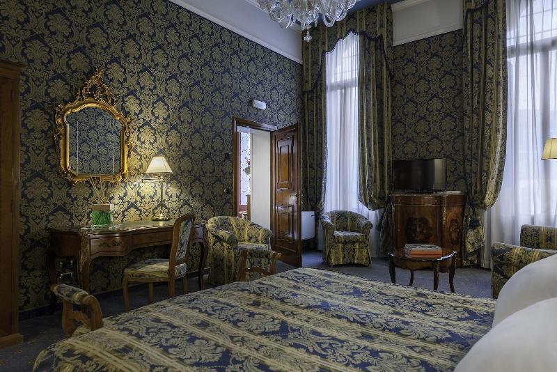 Hotel Al Ponte Antico - Oda