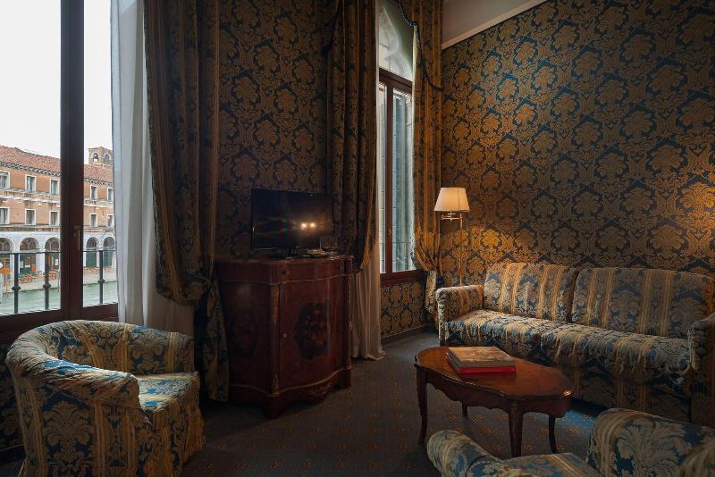 Hotel Al Ponte Antico - Oda