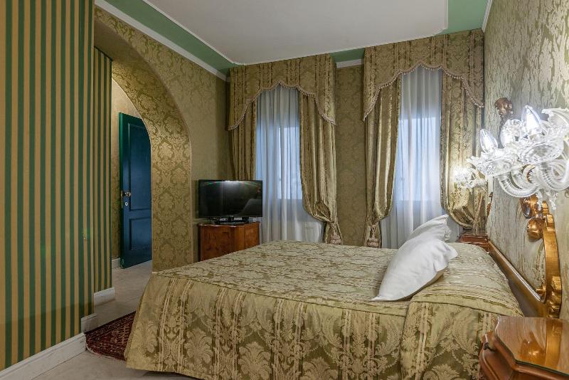 Hotel Al Ponte Antico - Oda
