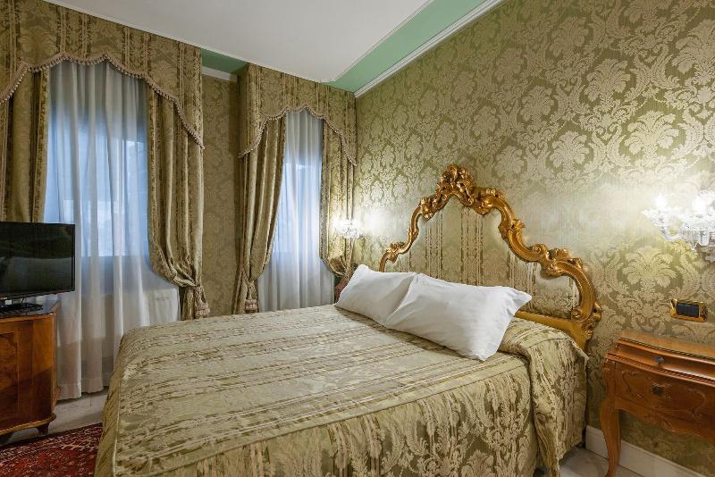 Hotel Al Ponte Antico - Oda
