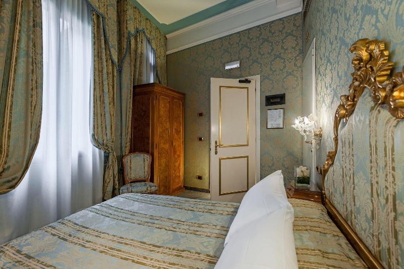 Hotel Al Ponte Antico - Oda