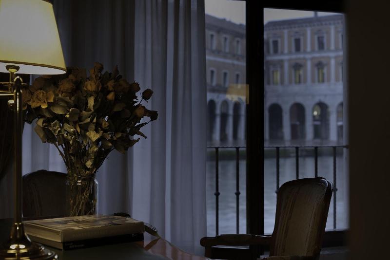 Hotel Al Ponte Antico - Oda