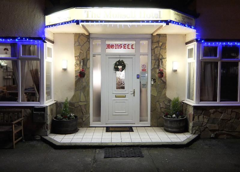 The Monsell Hotel - Lobi