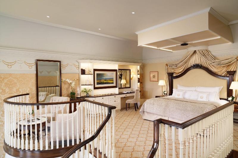 Grantley Hall - Oda