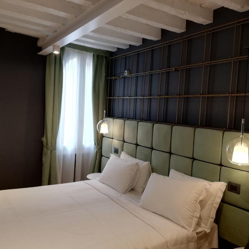 Hotel Maison Ducal - Oda