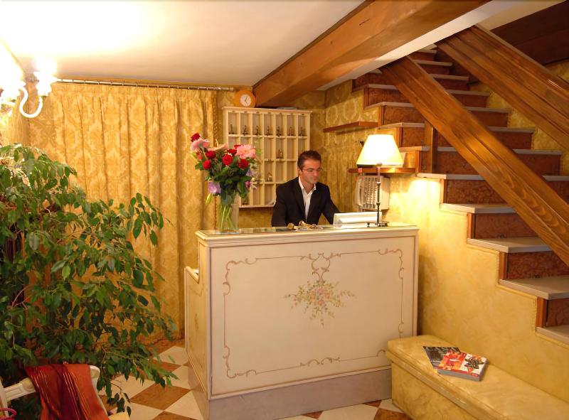 Hotel Al Vagon - Lobi