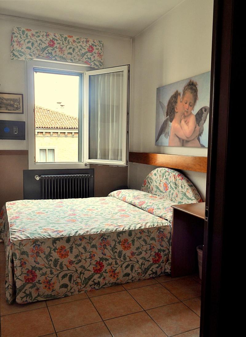 Hotel Roma - Oda