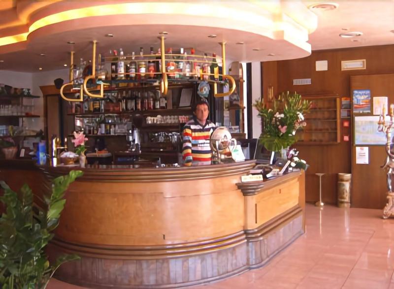 Hotel Touring - Bar