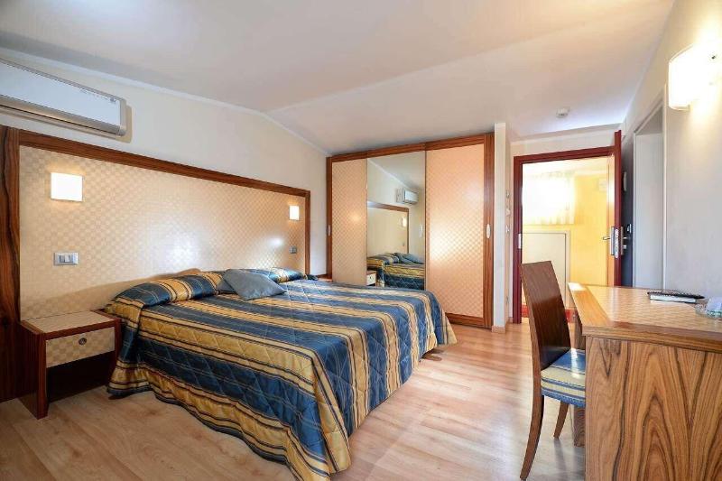 Junior Family Hotel - Oda
