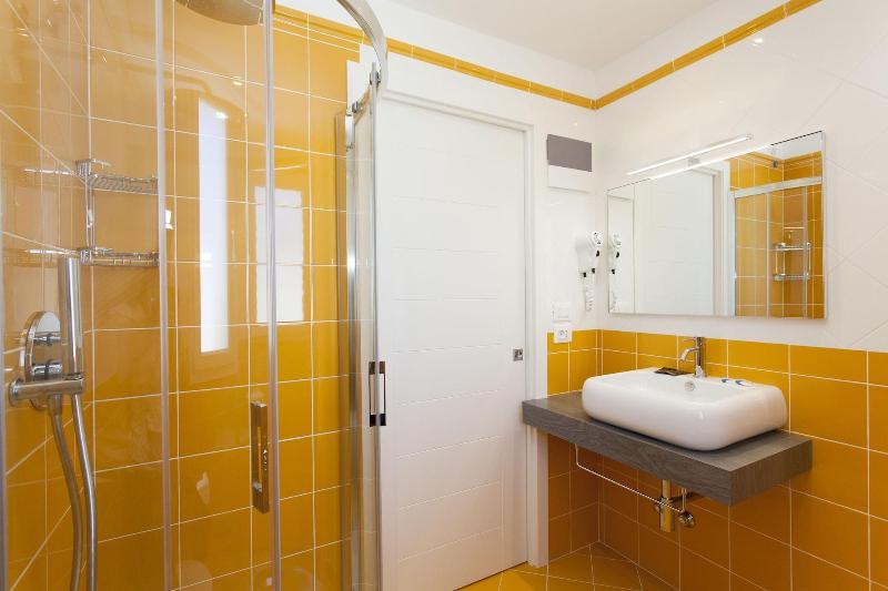 Hotel Greif - Oda