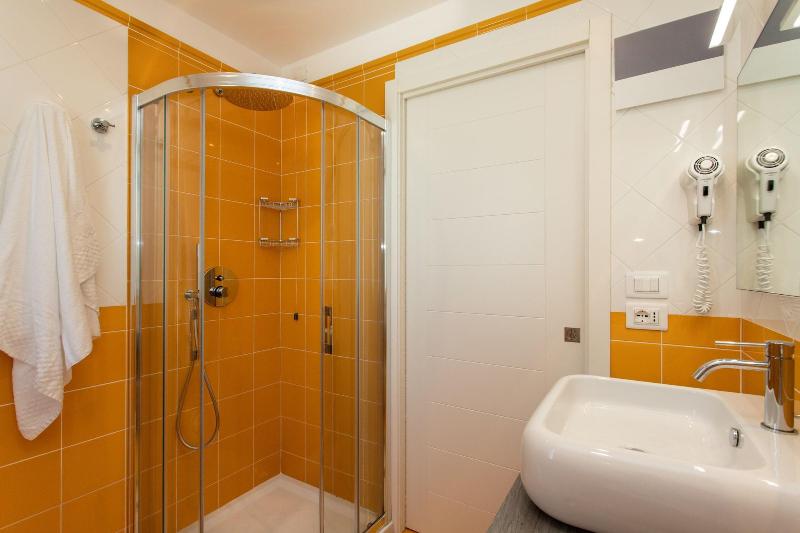 Hotel Greif - Oda