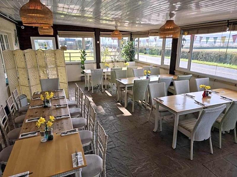 The Flying Fish Stables - Genel