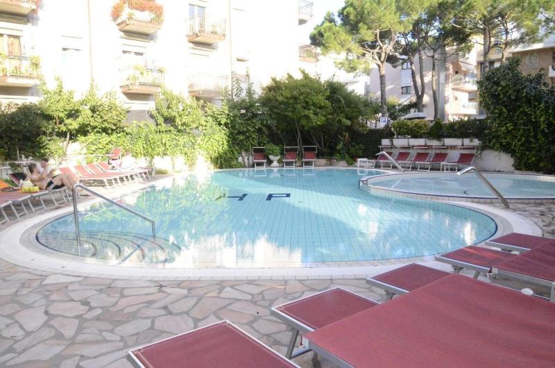 Hotel Piccadilly - Havuz