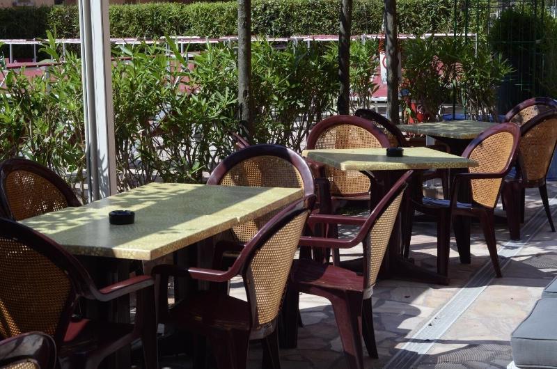 Hotel Piccadilly - Teras
