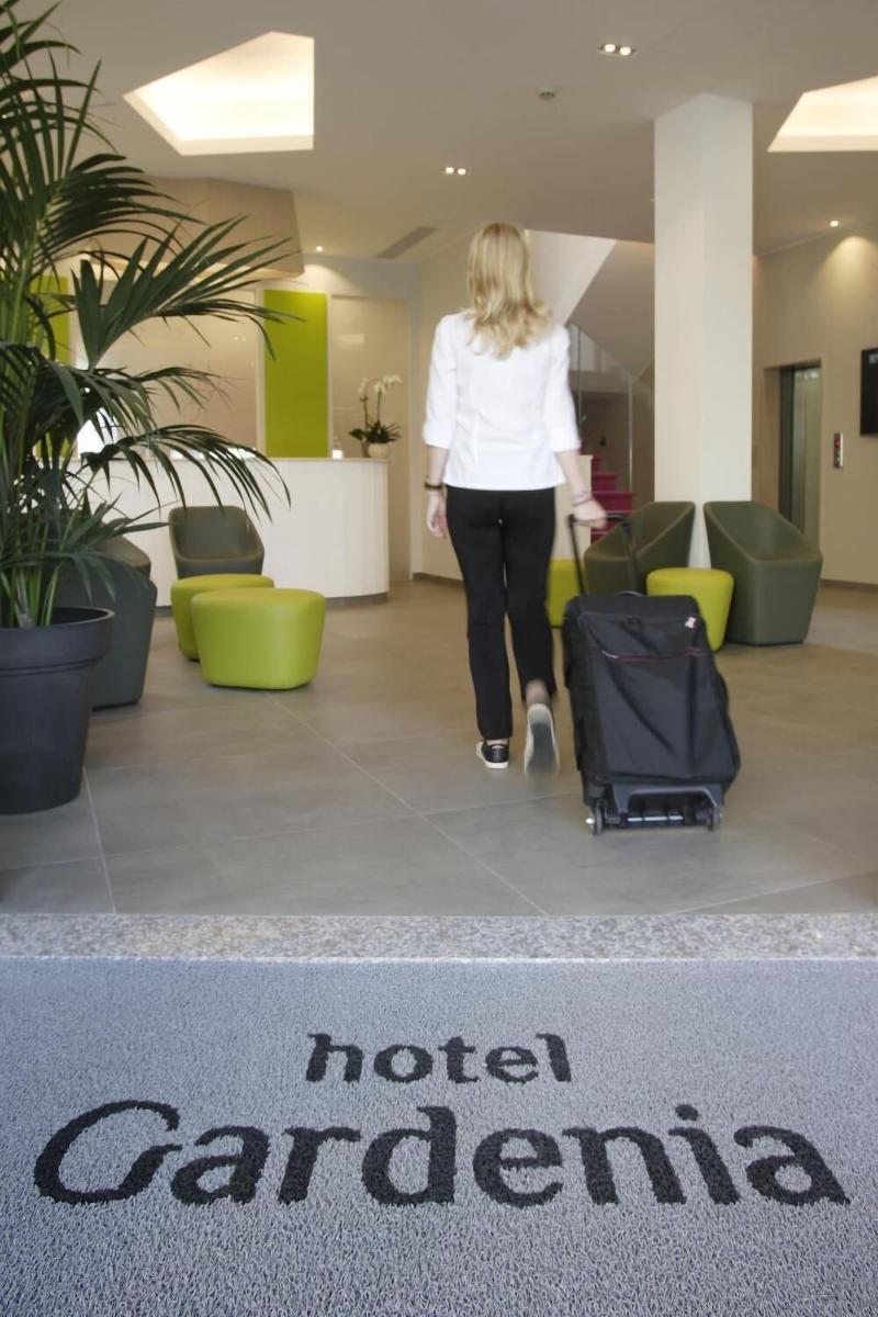 Hotel Gardenia - Lobi