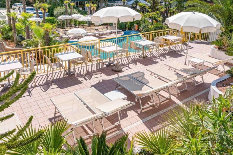 Park Hotel Pineta - Teras