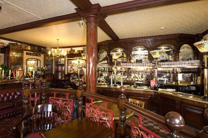 Relaxinnz Grand Victorian - Bar