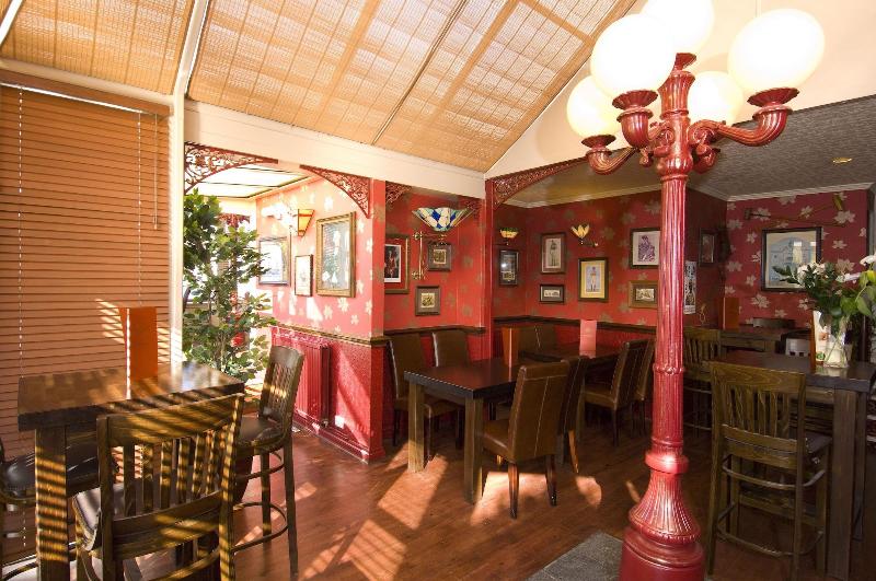 Relaxinnz Grand Victorian - Lobi