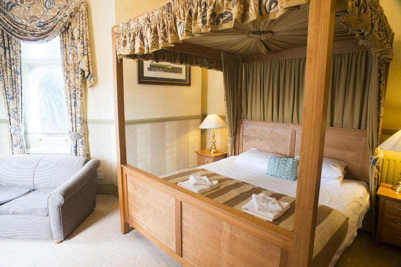 Relaxinnz Grand Victorian - Oda