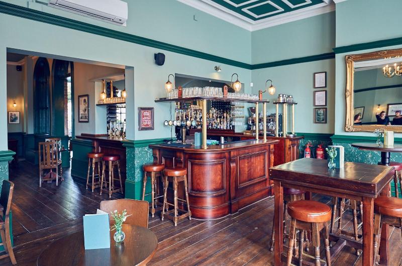 The Old Coffee Tavern - Bar