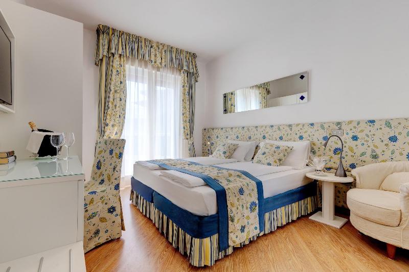 Hotel Cavalieri Palace - Oda