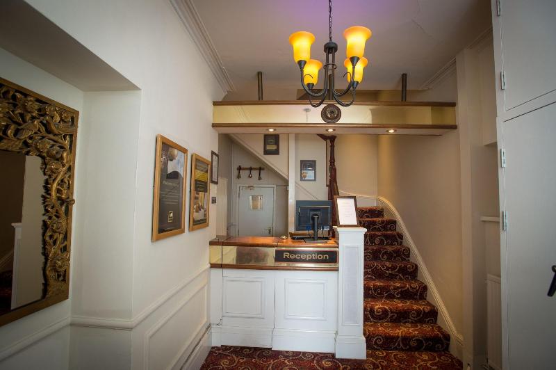 Old Colonial, Weston-Super-Mare by Marston's Inns - Lobi