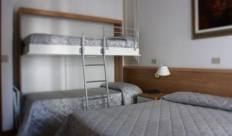 Hotel Meublé Zenith - Oda